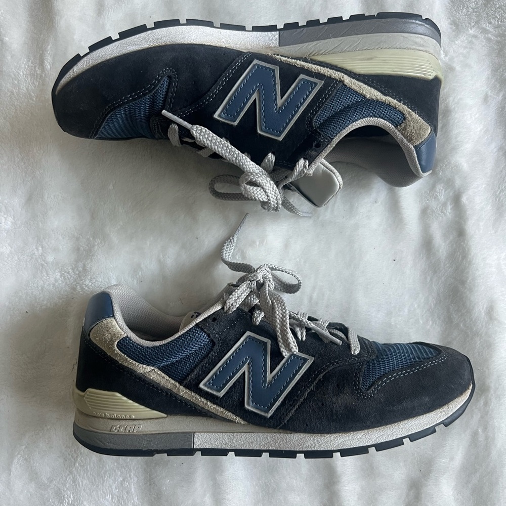 New Balance 996 Blue Sneakers